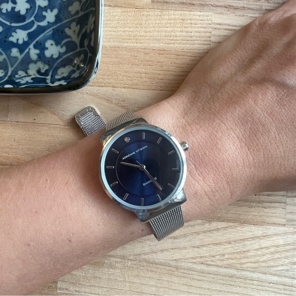 Adrienne vittadini ladies diamond blue dial dress watch NEW BATTERY